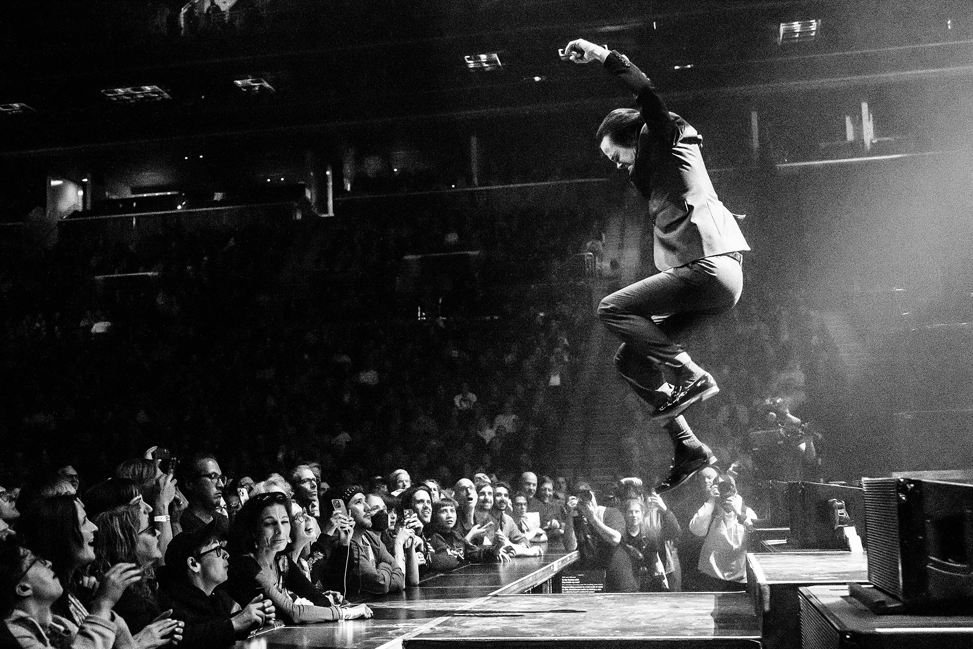 Nick Cave and the Bad Seeds Level Up at Brooklyn Arena Rock Concert (1)